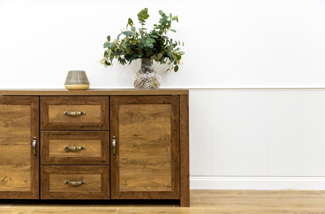 Solid Wood vs. Engineered Wood: How to Choose the Right Furniture
